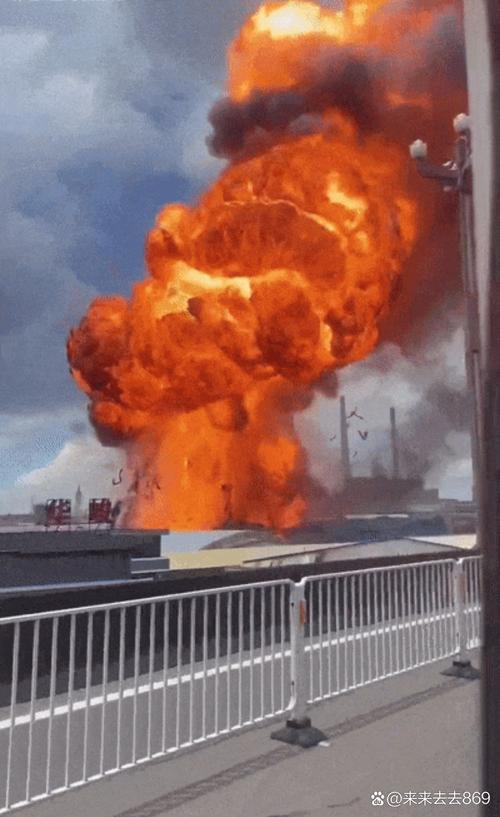 新澳今晚开奖结果查询表34期和车间爆炸目击者发声与车间爆炸目击者发声视频