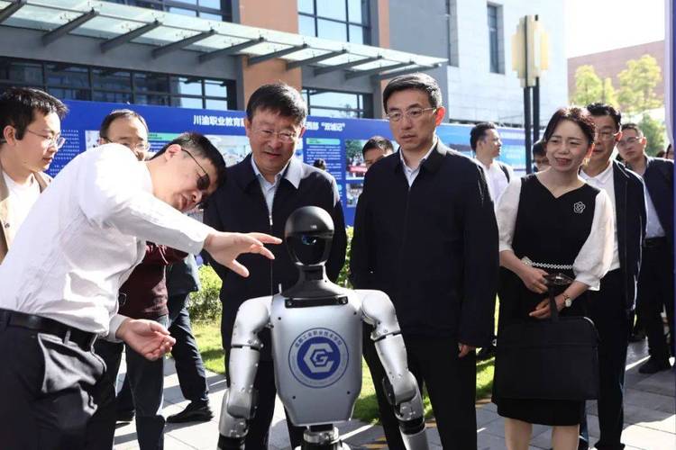 2025新澳门正版免费挂牌灯牌和2经济大省共建新城与共筑新格局·共建经济圈