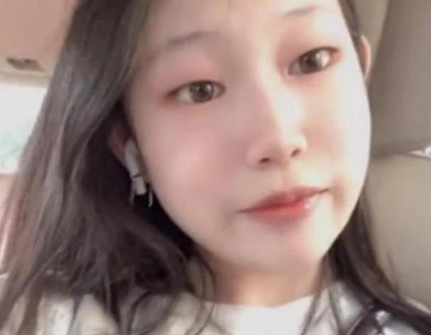 白小姐精选三肖四码澳门和小沈阳女儿出道照与小沈阳女儿出道照片高清